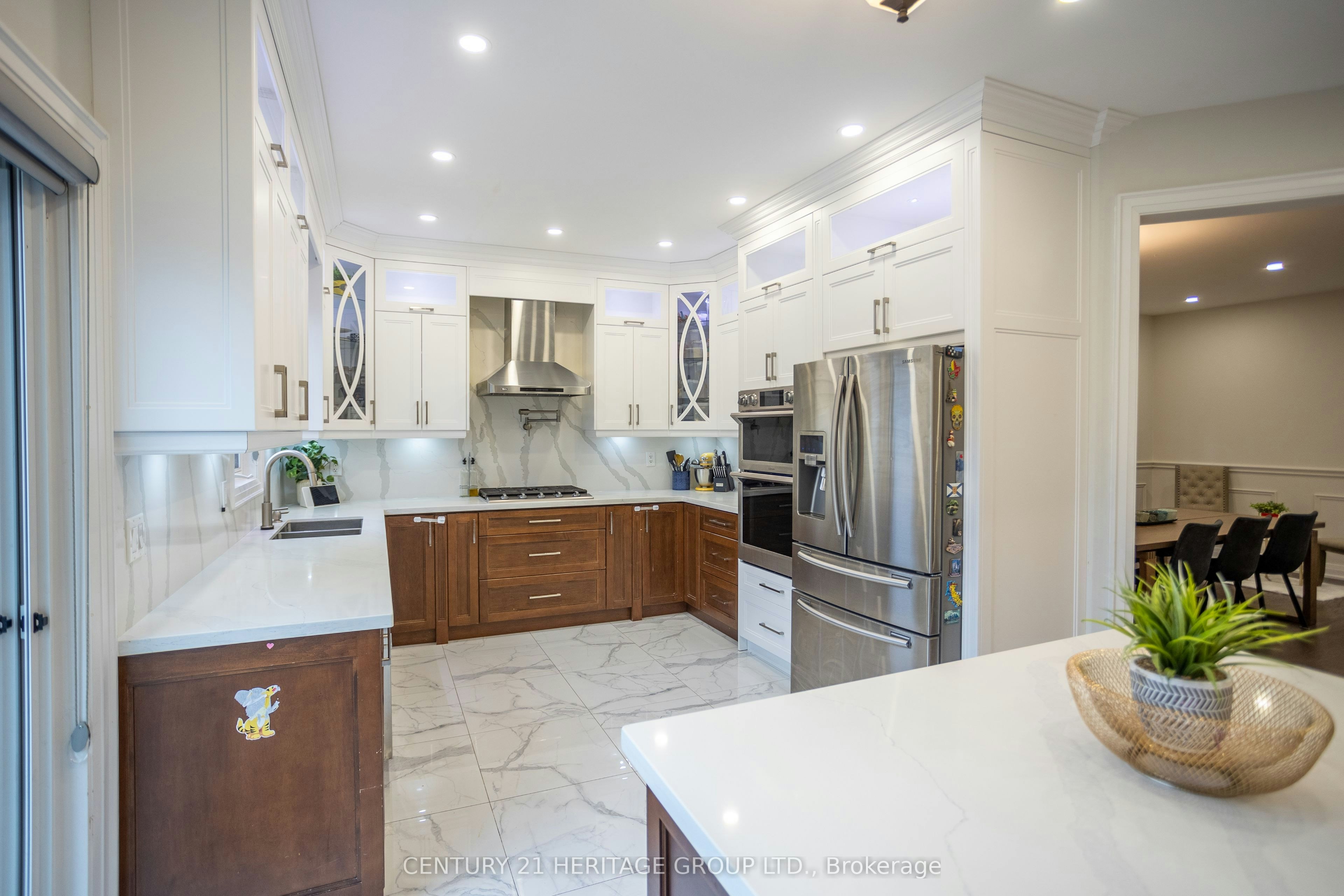 2434 Blue Holly Crescent, Oakville, ON, L6M 4V4 - 10