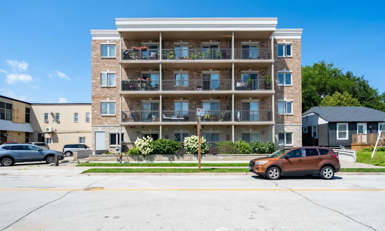 405-73 Washington Avenue