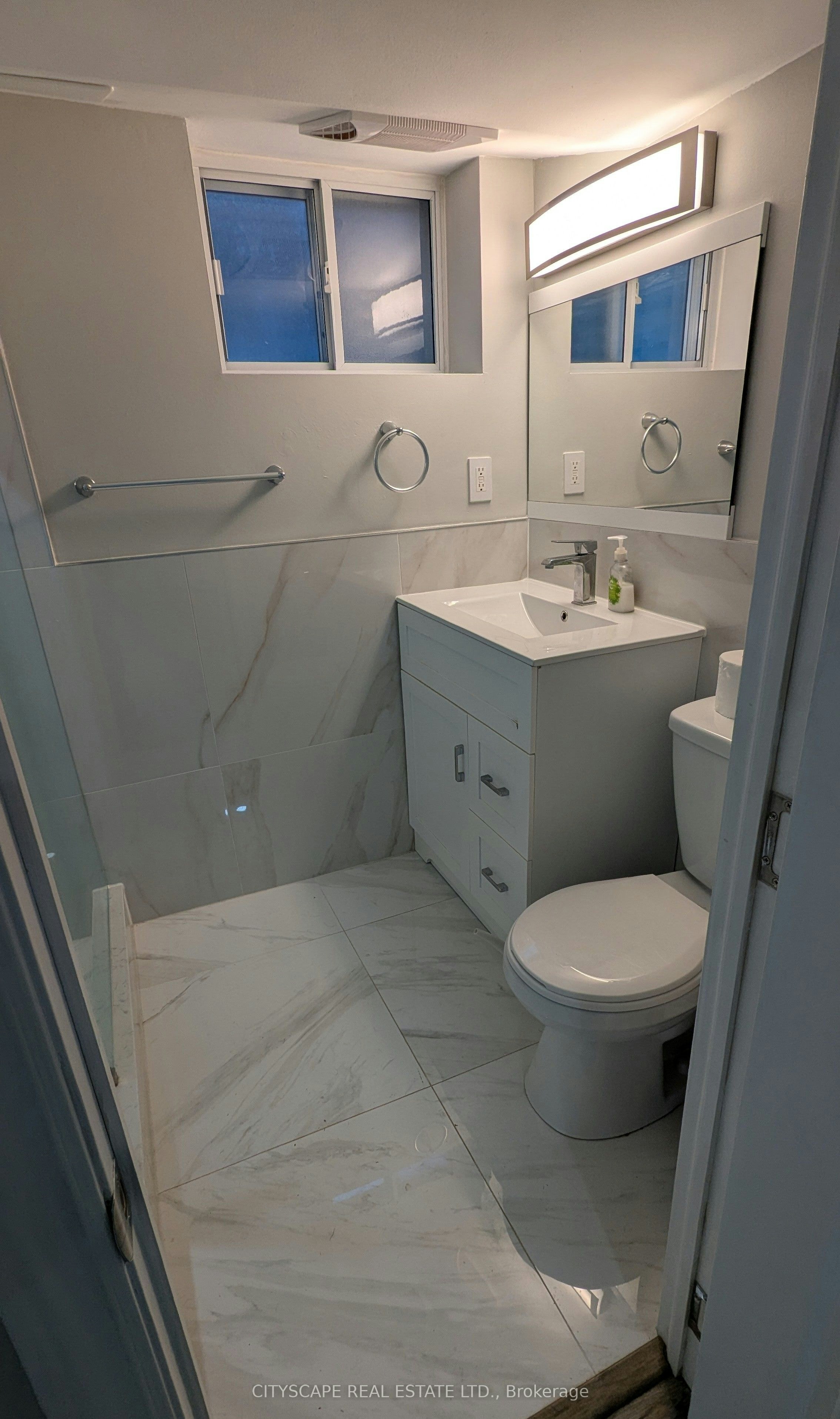 Basement-16 Melody Road, Toronto, ON, M9M 1C7 - 14