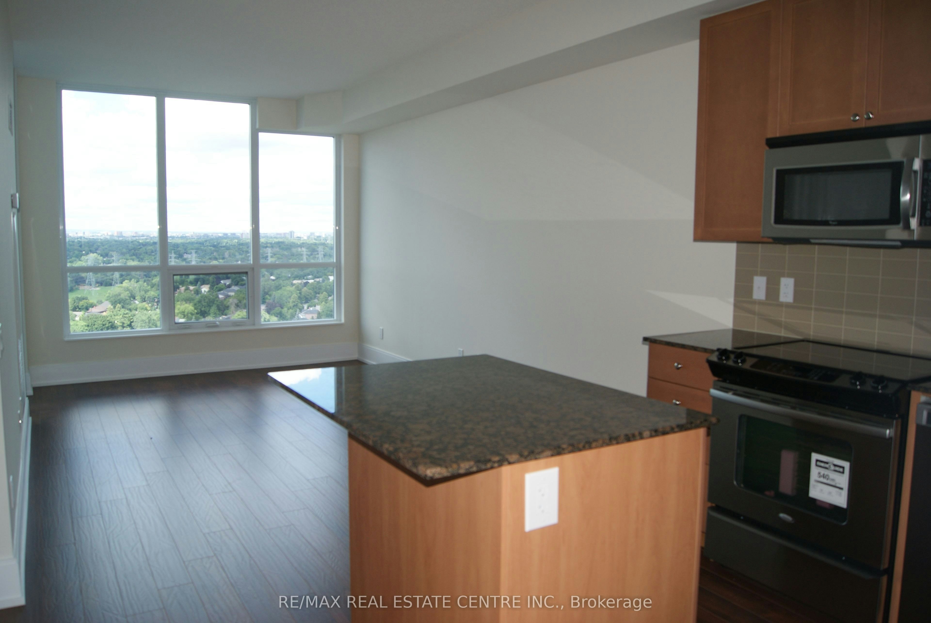 2506-15 Viking Lane, Toronto, ON, M9B 0A4 - 2