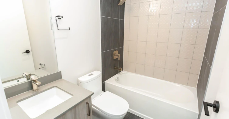 1307-8010 Derry Road W, Milton, ON, L9T 3L3 - 23