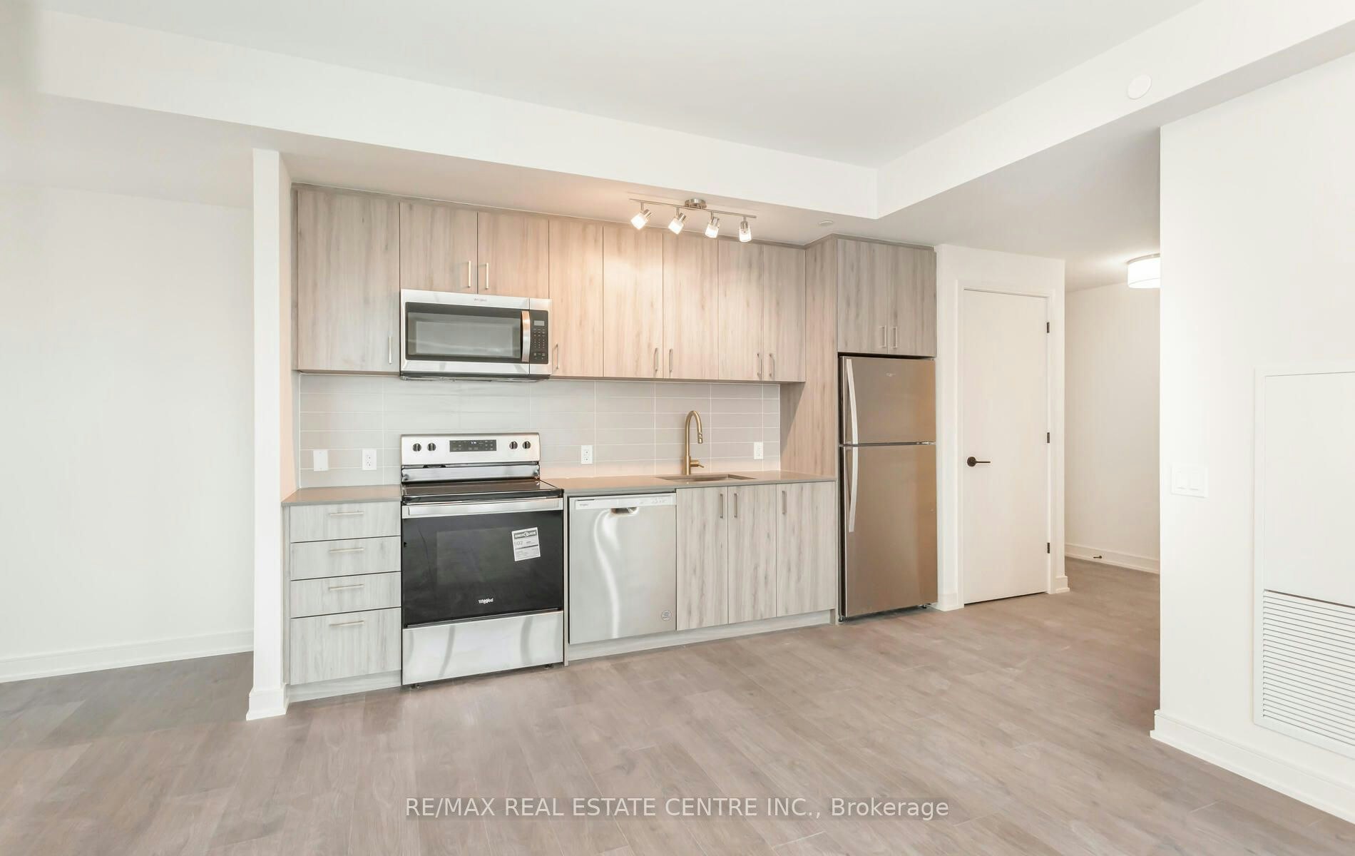 1307-8010 Derry Road W, Milton, ON, L9T 3L3 - 16