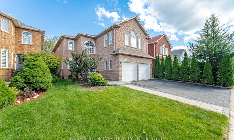 6379 Alderwood Trail
