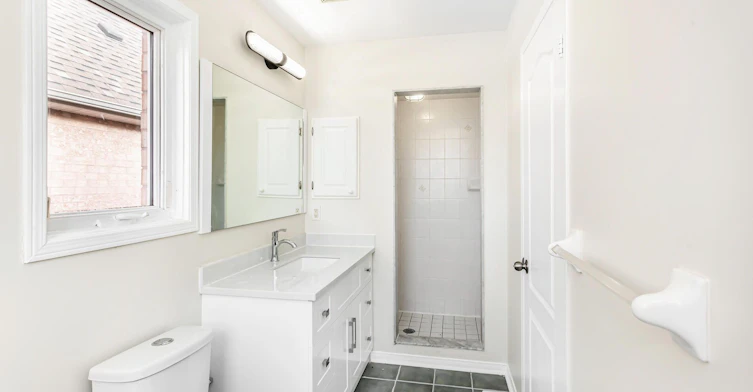 5042 Oscar Peterson Boulevard, Mississauga, ON, L5M 7W3 - 25