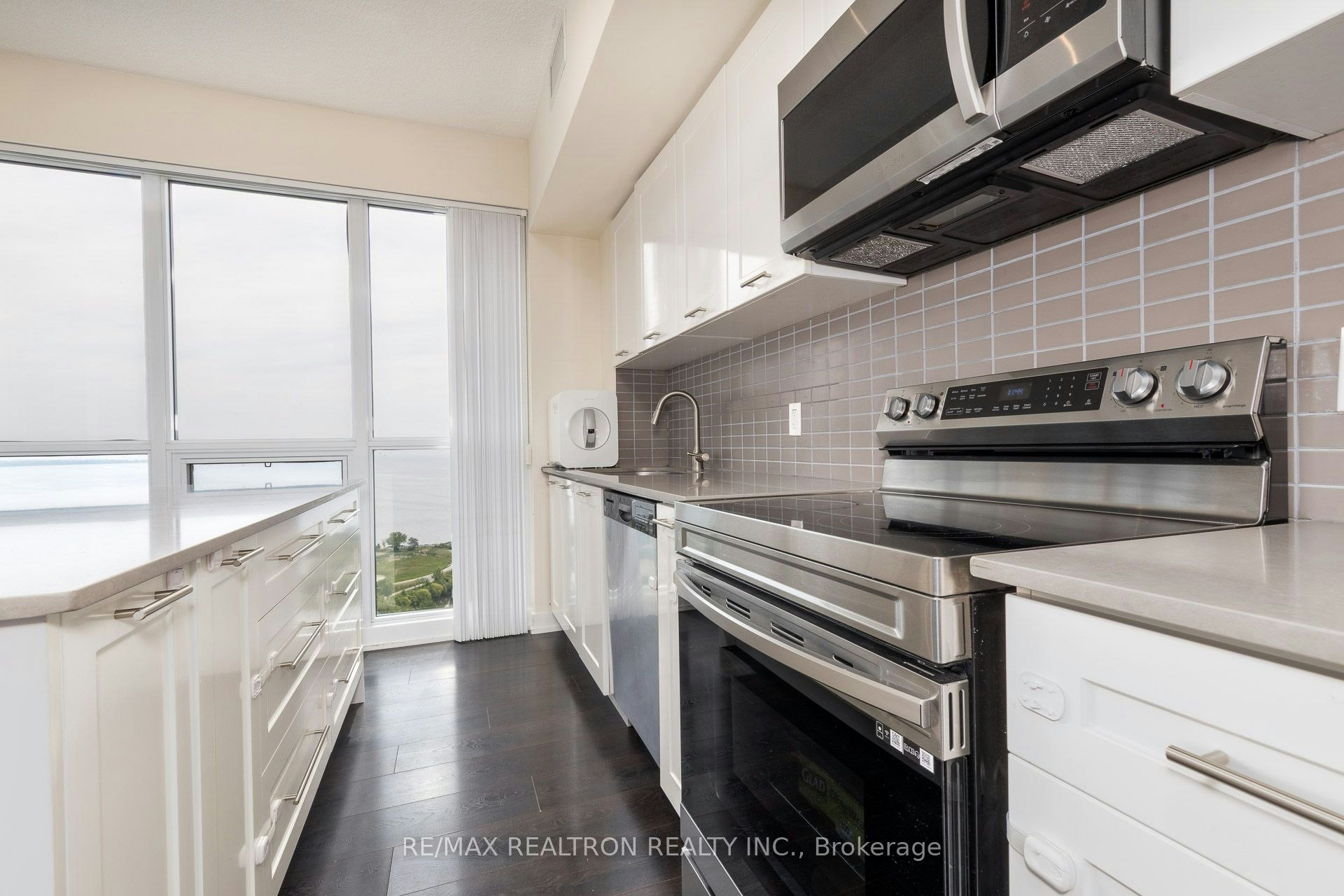 3509-2200 Lake Shore Boulevard W, Toronto, ON, M8V 1A4 - 5