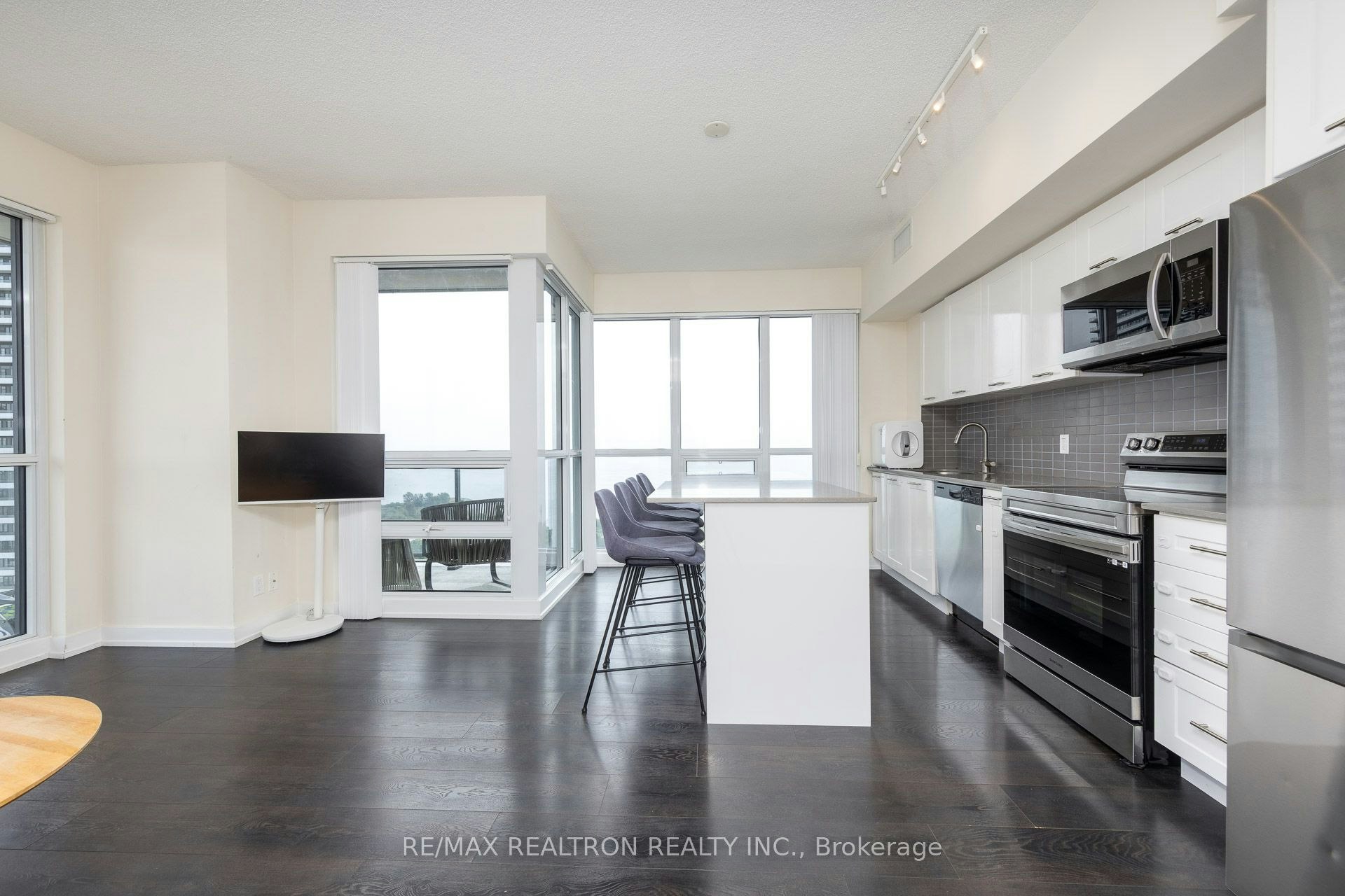 3509-2200 Lake Shore Boulevard W, Toronto, ON, M8V 1A4 - 3