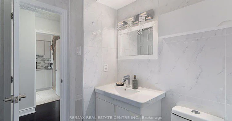 200-2170 Bromsgrove Road, Mississauga, ON, L5J 4J2 - 8