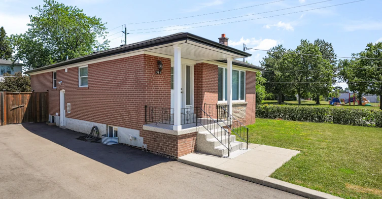 Upper-544 Sandmere Place, Oakville, ON, L6L 4G4 - 5