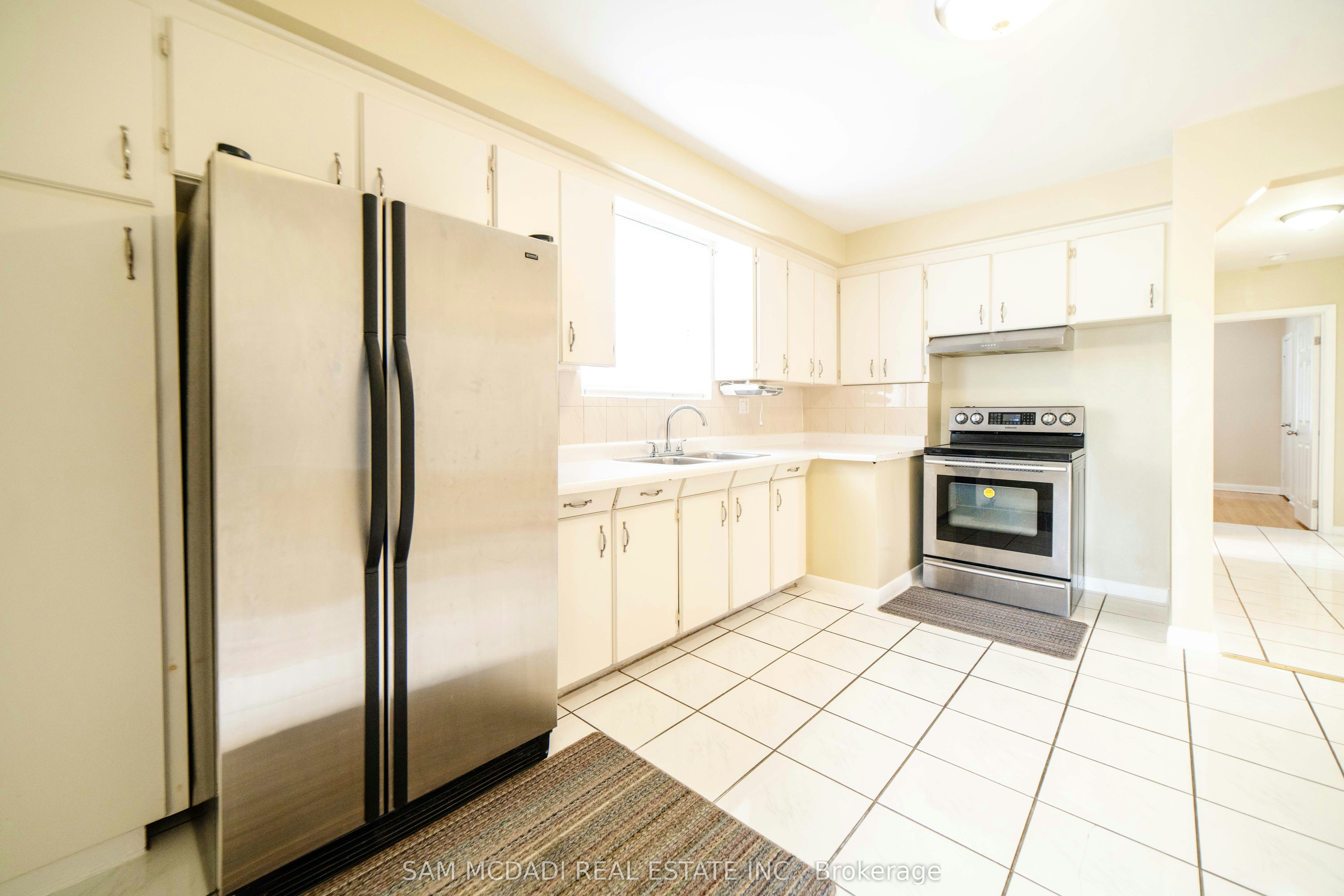 Upper-544 Sandmere Place, Oakville, ON, L6L 4G4 - 12