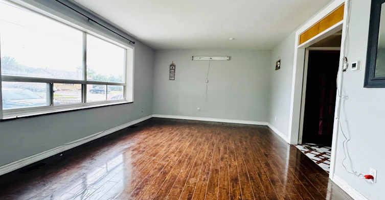 3352 Etude Drive, Mississauga, ON, L4T 1T3 - 7