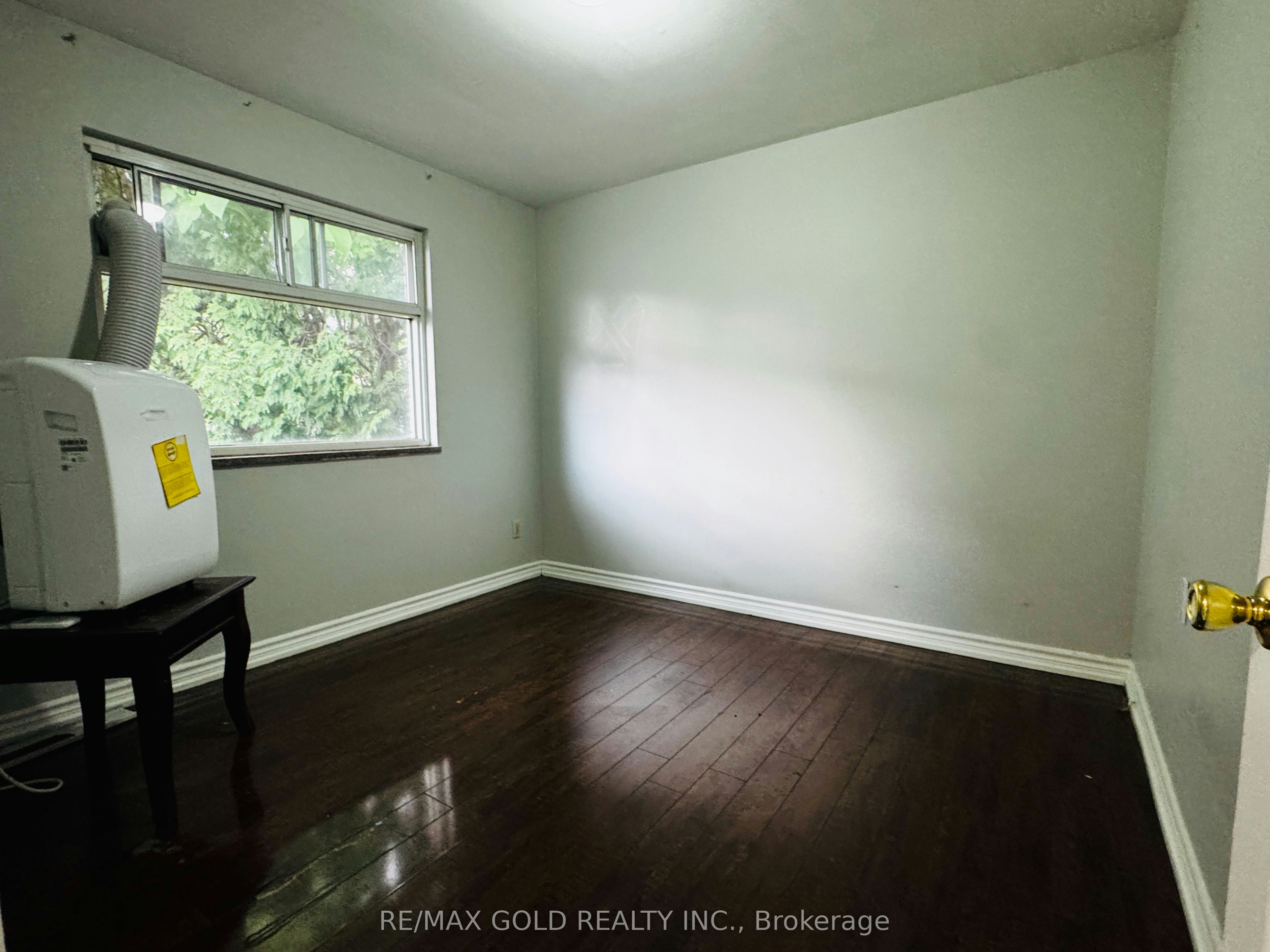 3352 Etude Drive, Mississauga, ON, L4T 1T3 - 17