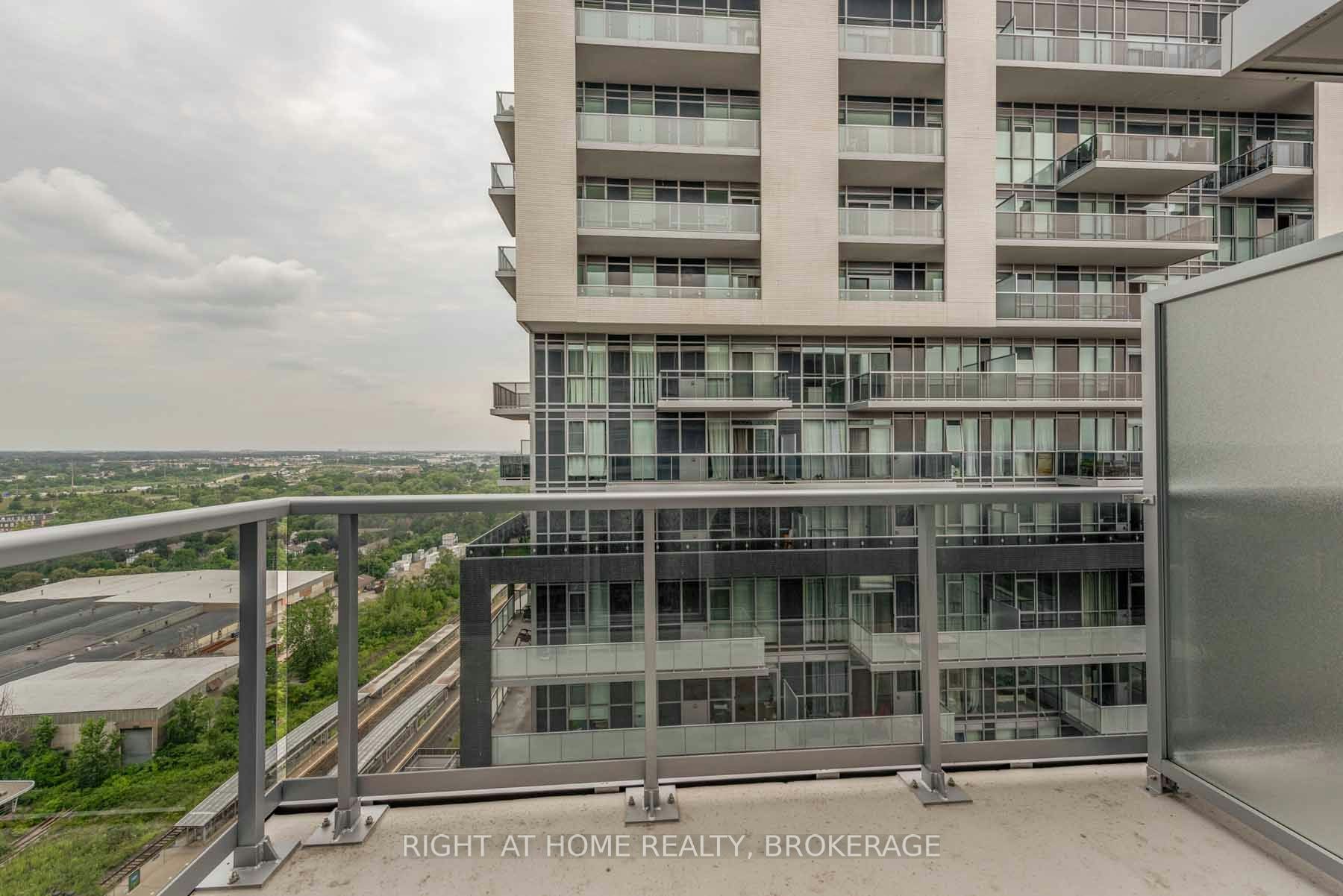1901-2081 Fairview Street, Burlington, ON, L7S 2K4 - 36