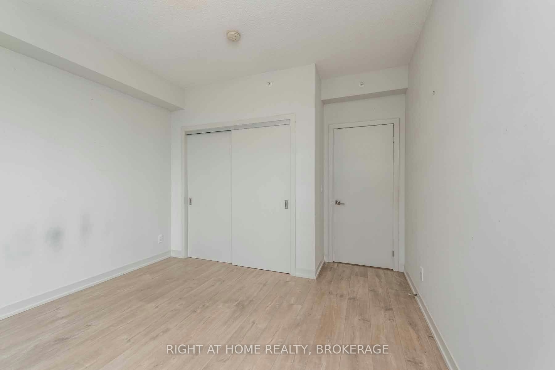 1901-2081 Fairview Street, Burlington, ON, L7S 2K4 - 29