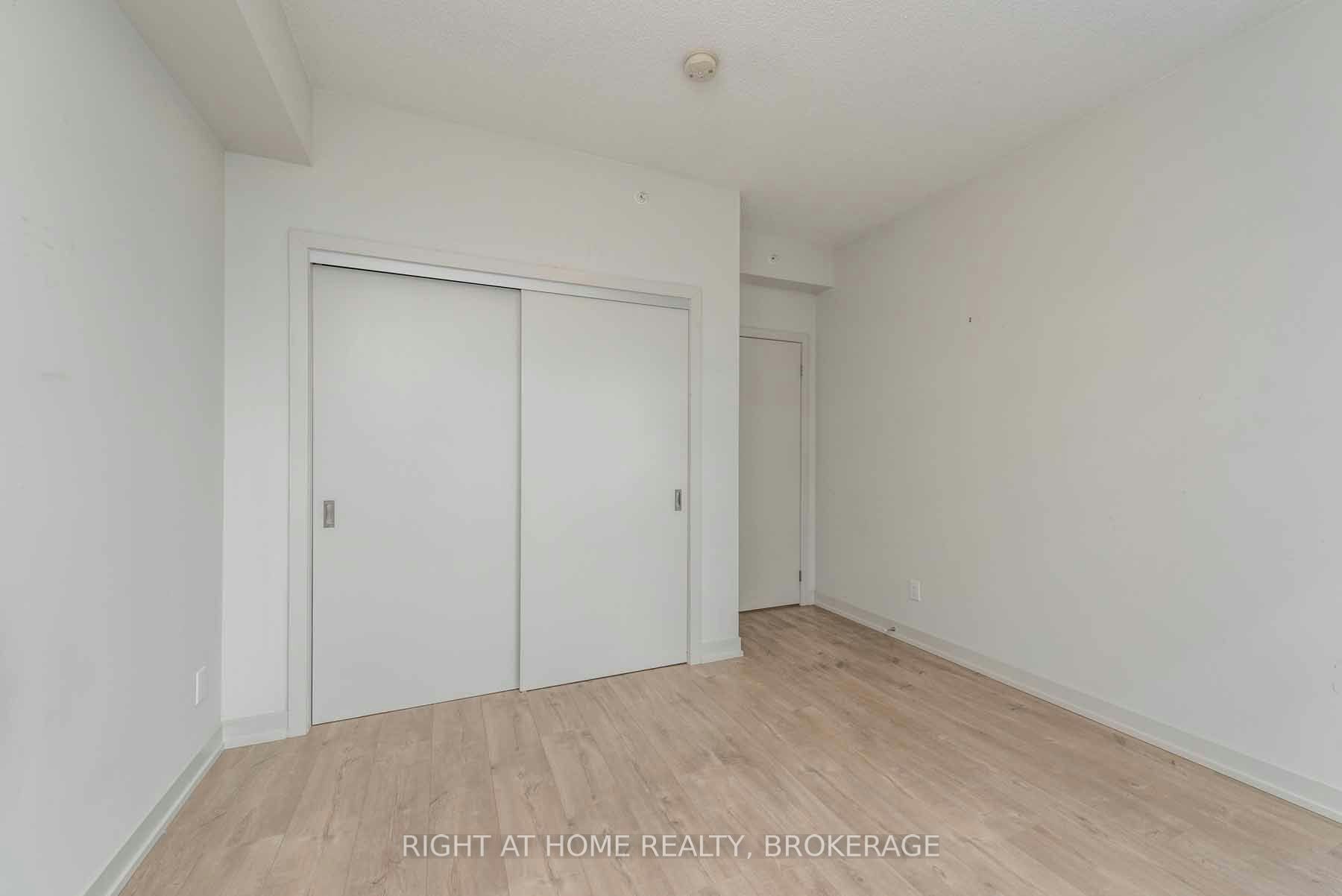 1901-2081 Fairview Street, Burlington, ON, L7S 2K4 - 30