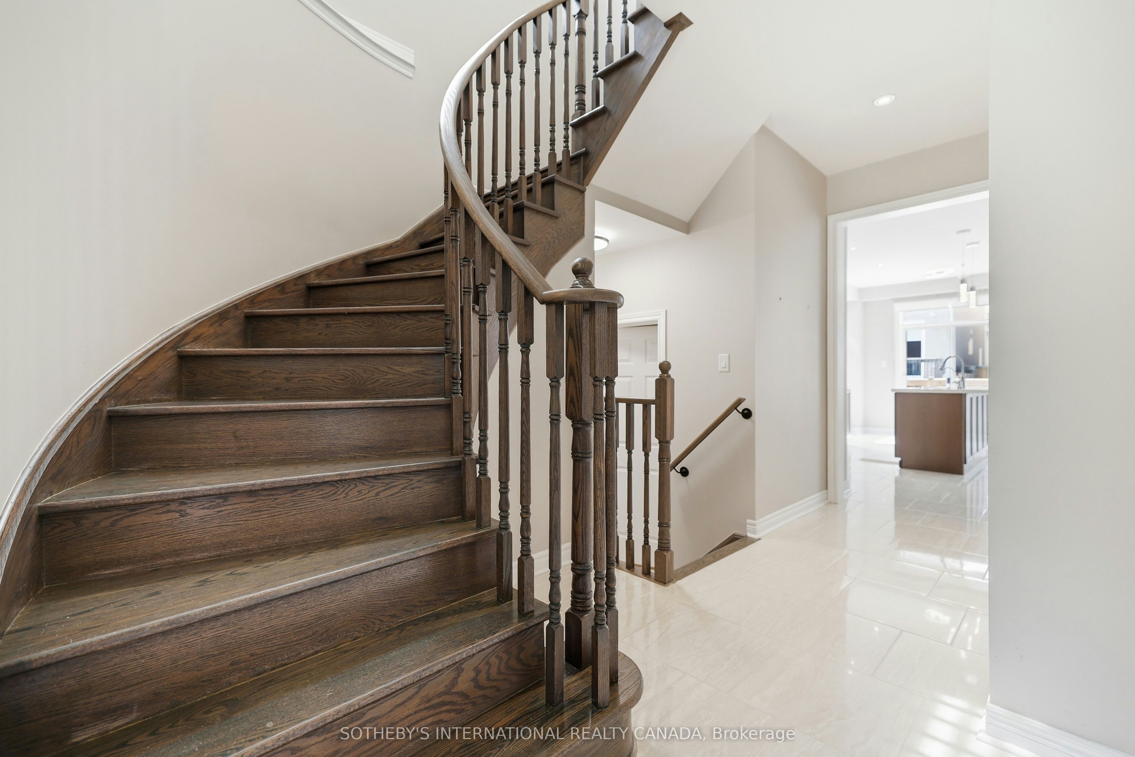 271 Sarah Cline Drive, Oakville, ON, L6M 0V4 - 16