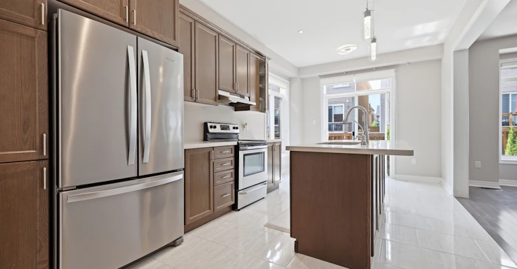 271 Sarah Cline Drive, Oakville, ON, L6M 0V4 - 4