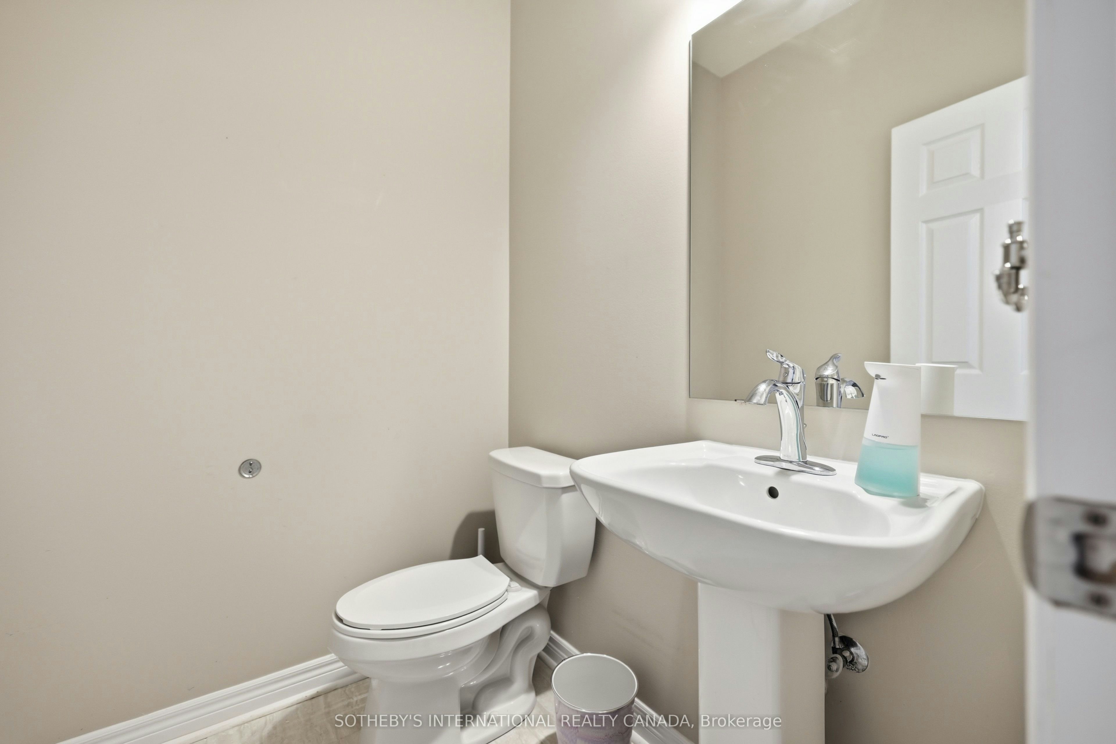 271 Sarah Cline Drive, Oakville, ON, L6M 0V4 - 9