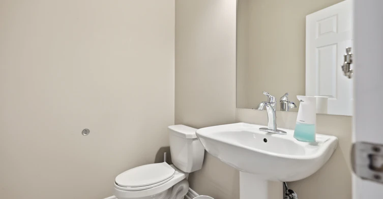 271 Sarah Cline Drive, Oakville, ON, L6M 0V4 - 9