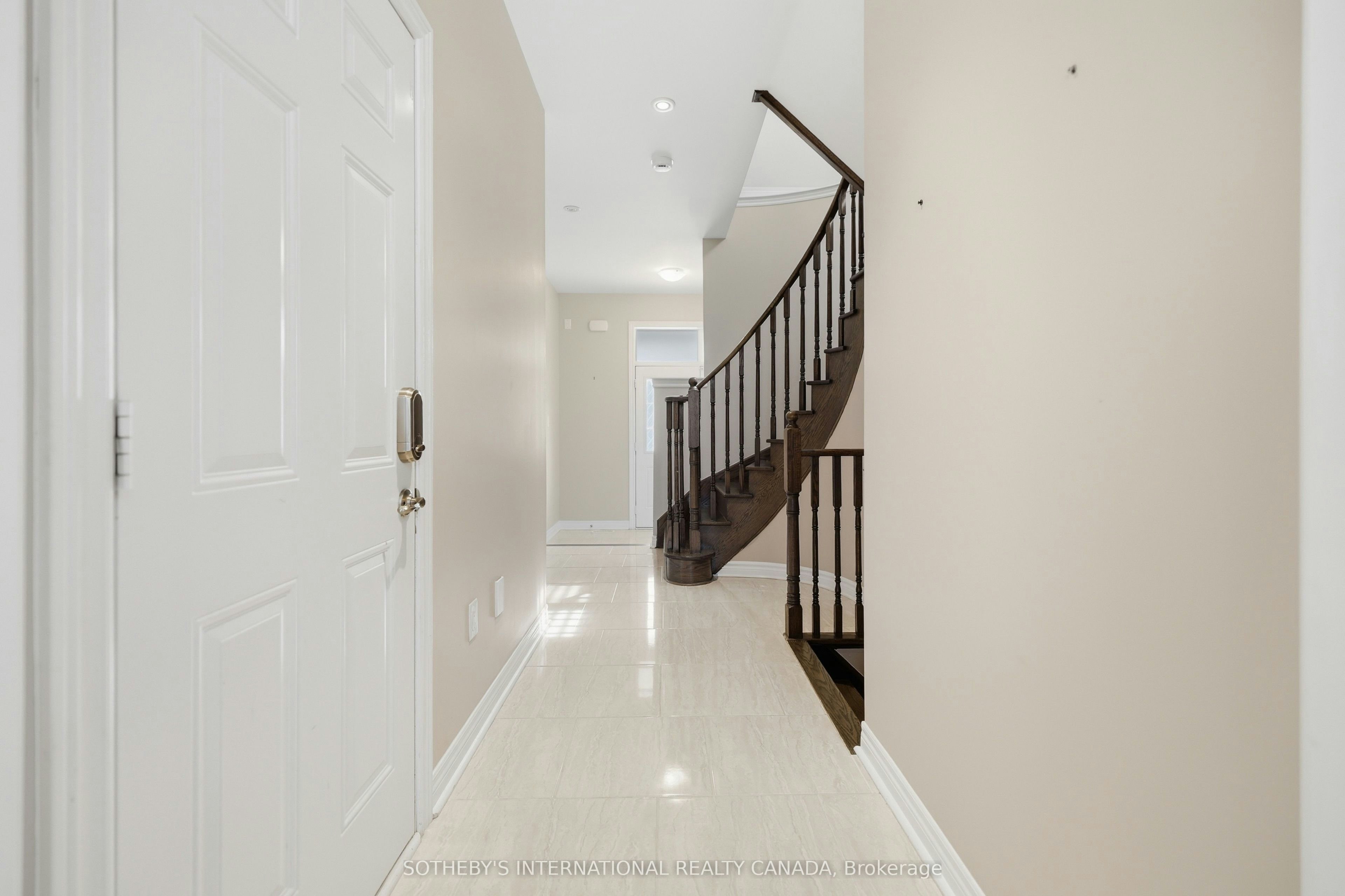 271 Sarah Cline Drive, Oakville, ON, L6M 0V4 - 3