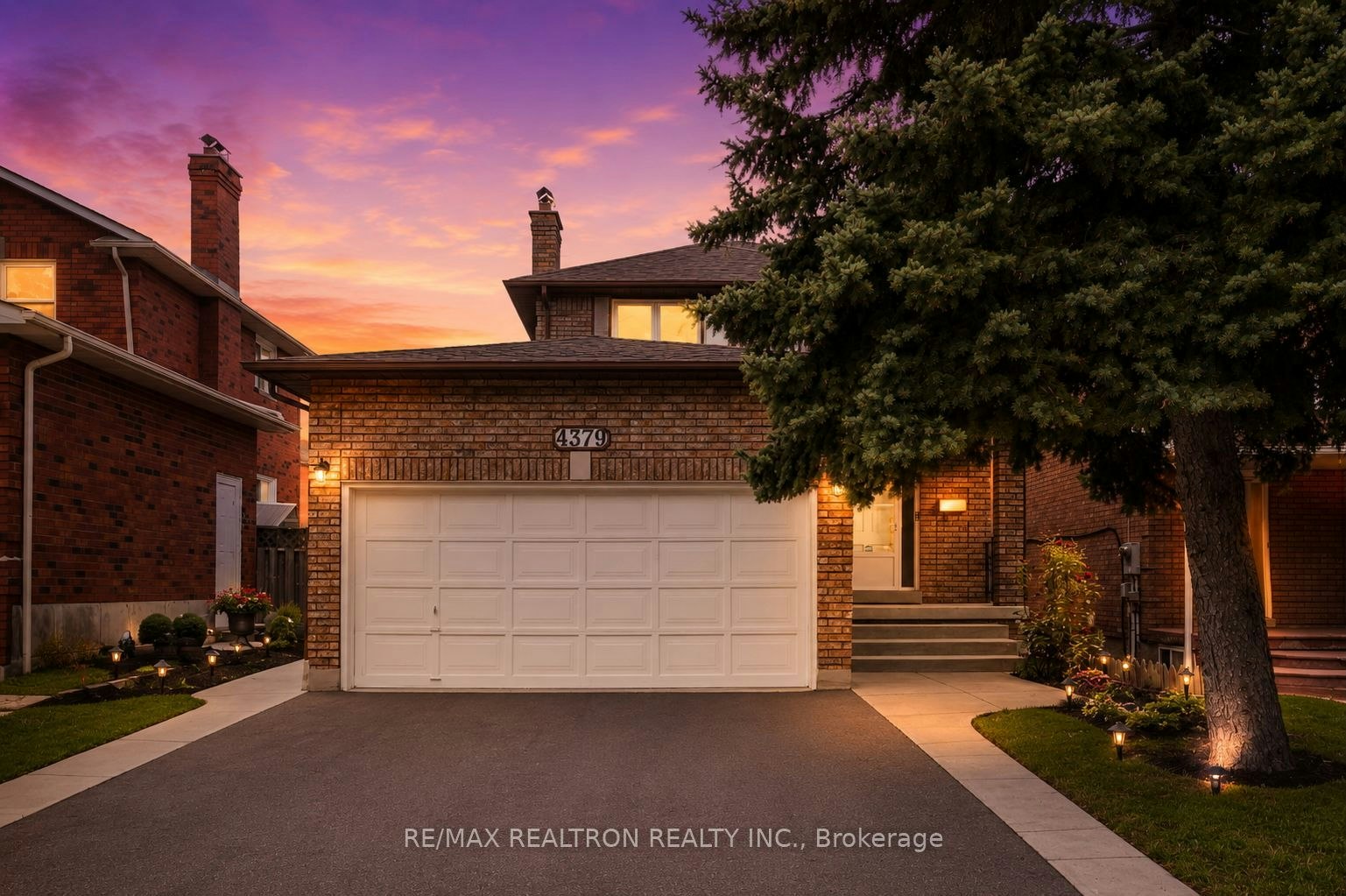 4379 Radisson Crescent, Mississauga, ON, L5M 4C4