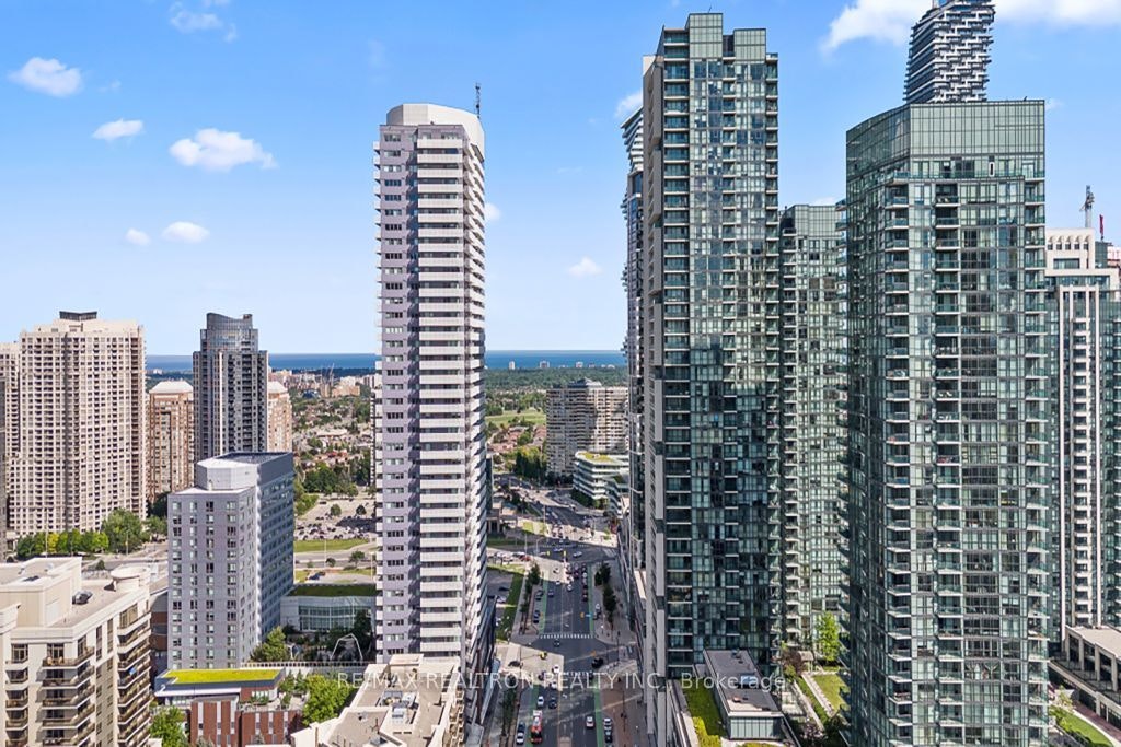 506-4070 Confederation Parkway, Mississauga, ON, L5B 0E9