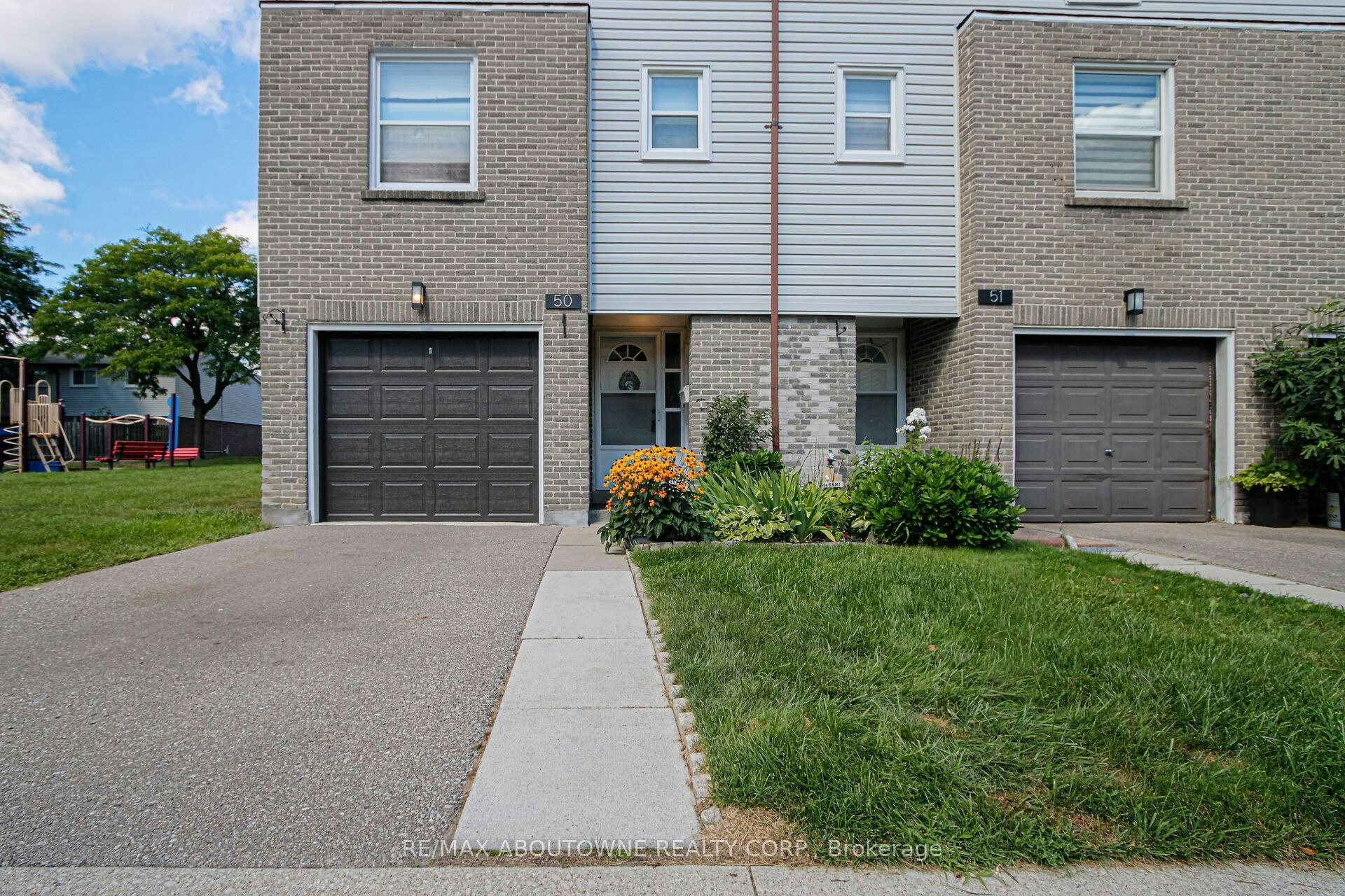 50-2440 Bromsgrove Road, Mississauga, ON, L5J 4J7