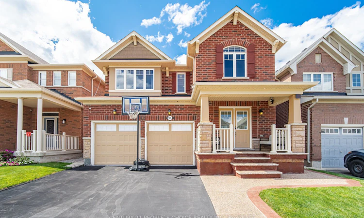 96 Enford Crescent