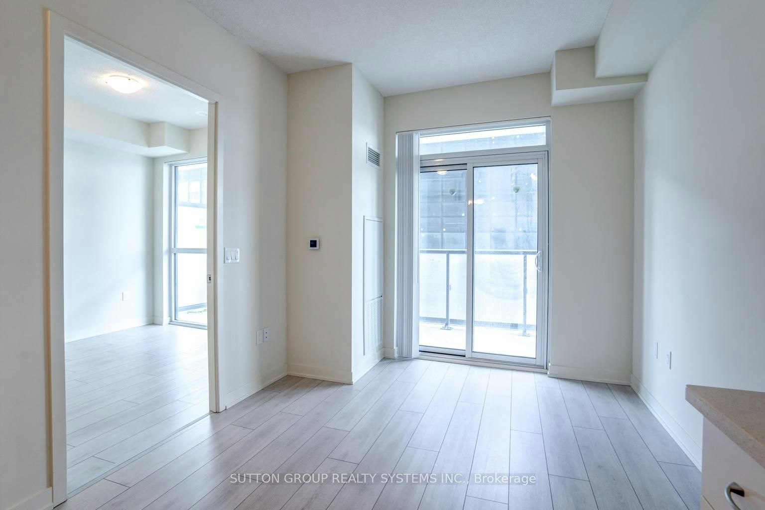 609-38 Annie Craig Drive, Toronto, ON, M8V 0G9 - 8