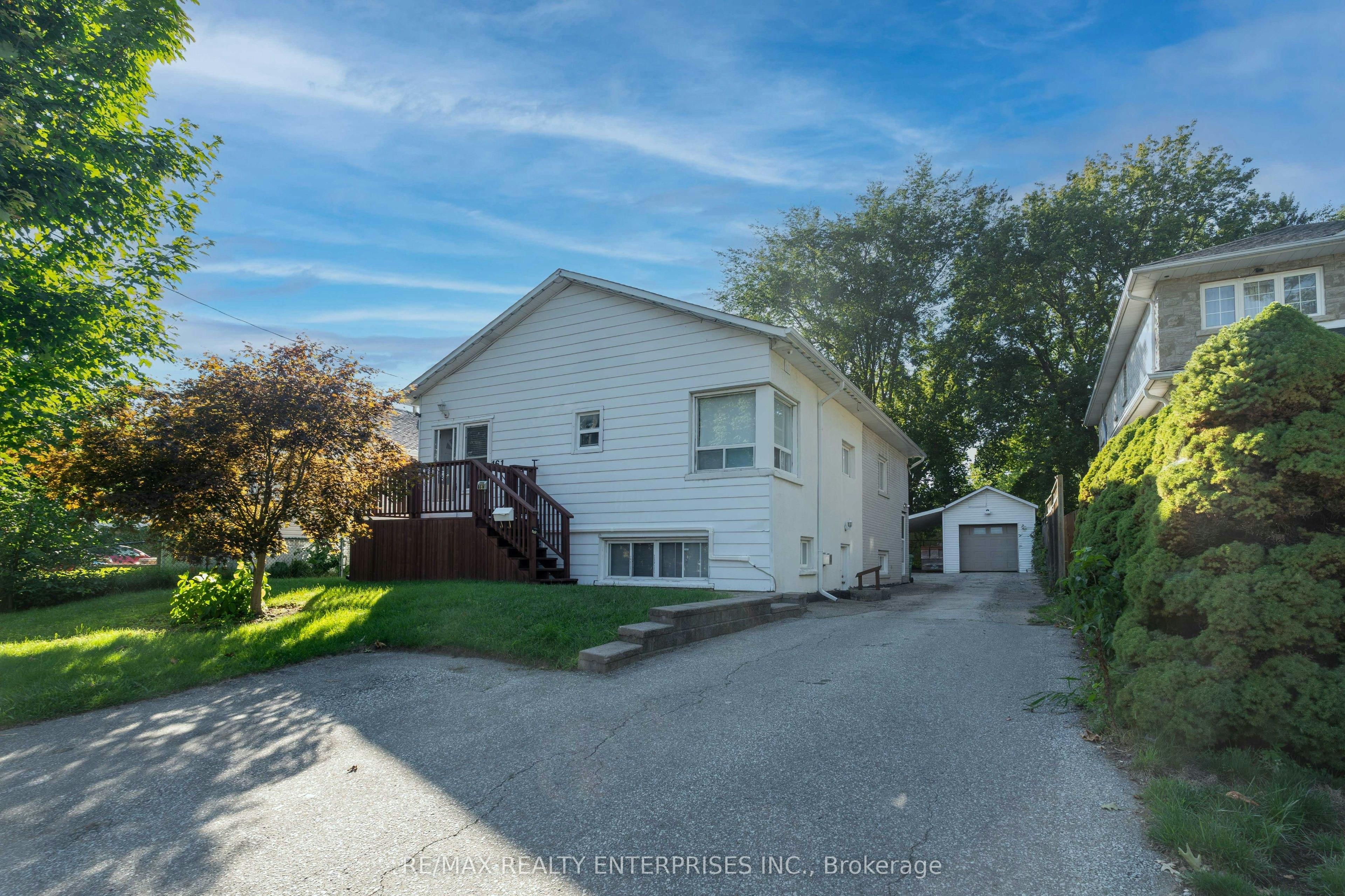 161 Angelene Street, Mississauga, ON, L5G 1X1