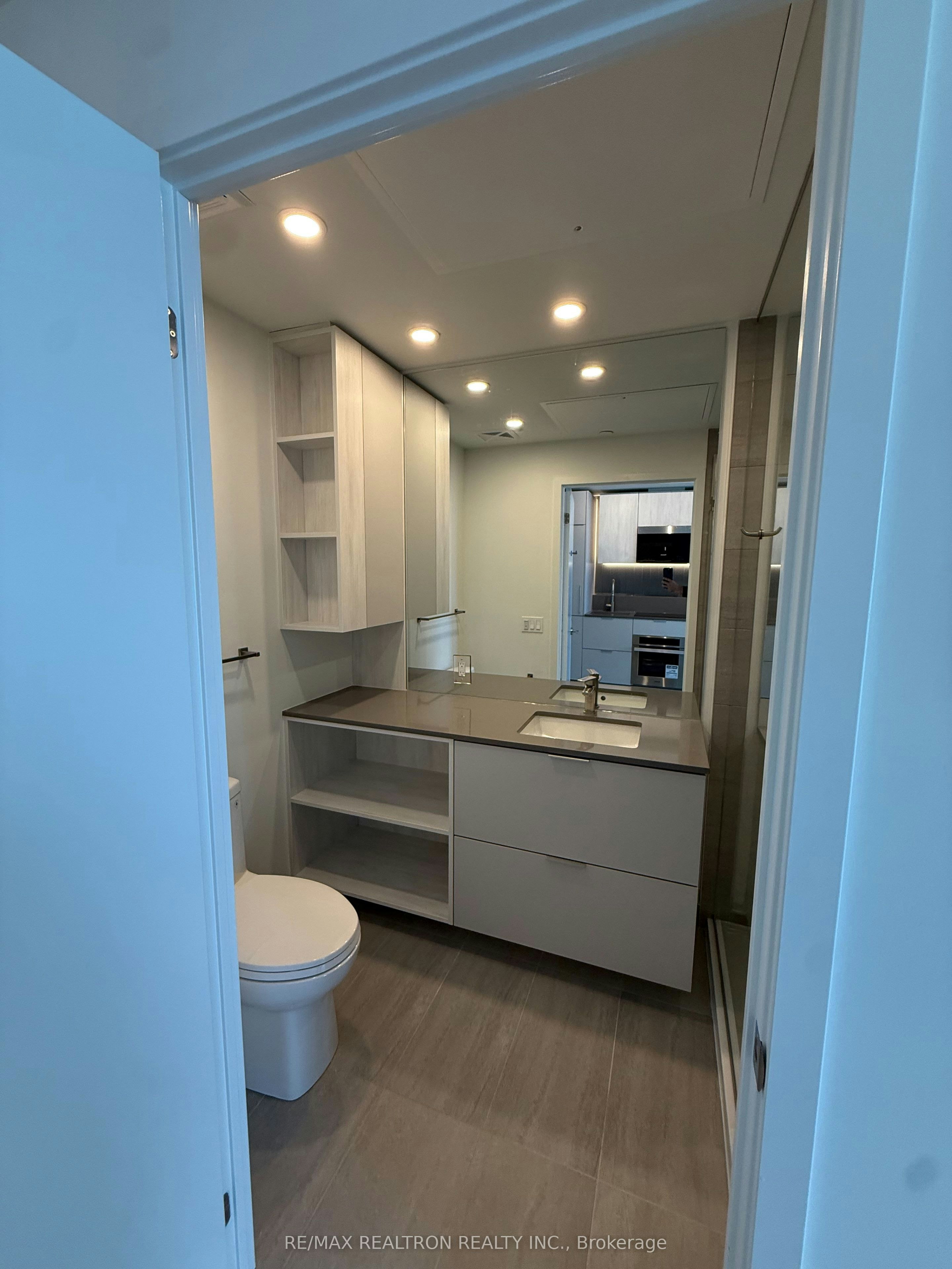 2912-1 Fairview Road, Mississauga, ON, L5A 0B4 - 11