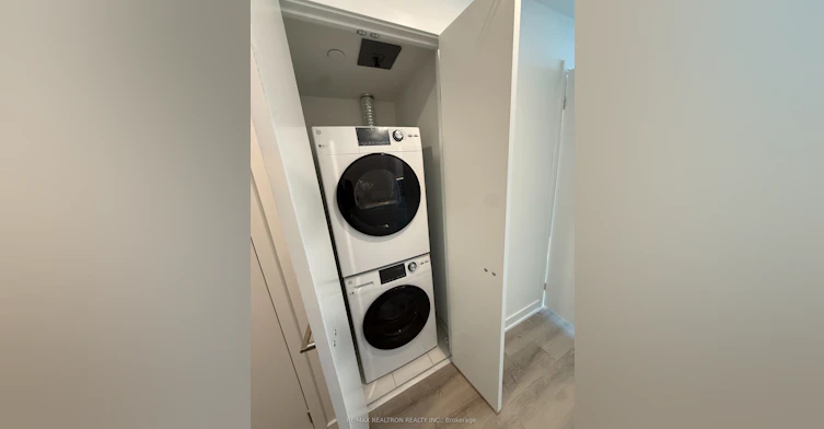 2912-1 Fairview Road, Mississauga, ON, L5A 0B4 - 10