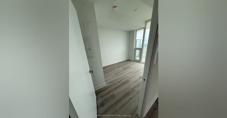 2912-1 Fairview Road, Mississauga, ON, L5A 0B4 - 5