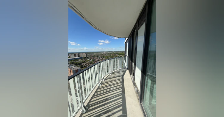 2912-1 Fairview Road, Mississauga, ON, L5A 0B4 - 17