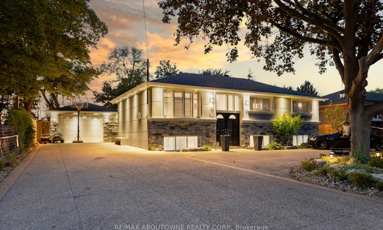 547 Pinegrove Road