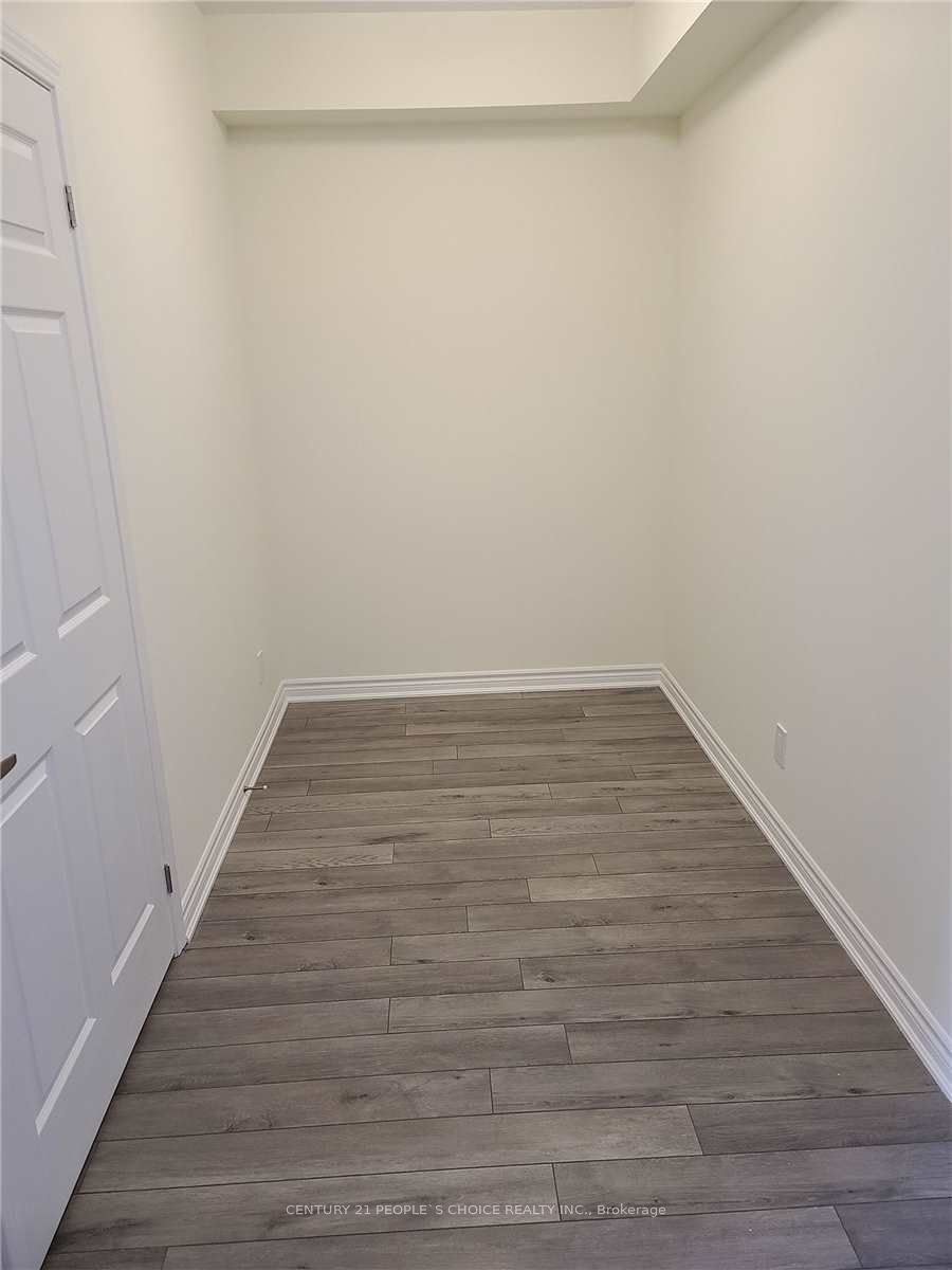 325-200 Lagerfeld Drive, Brampton, ON, L7A 5G5 - 3