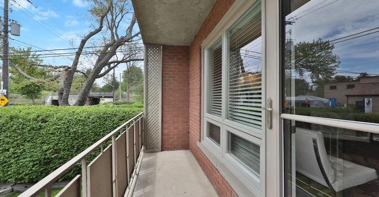 2-65 Mississauga Road, Mississauga, ON, L5H 2H9 - 14