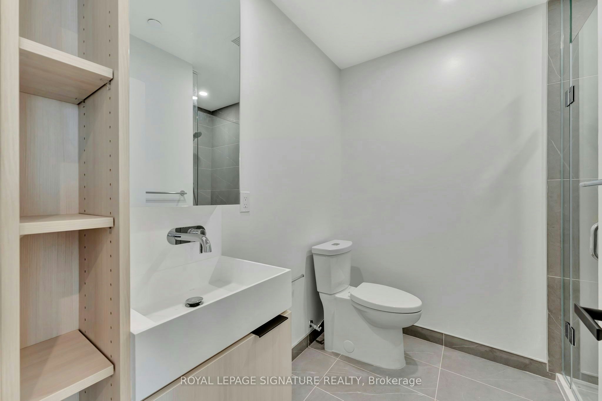 306-370 Martha Street, Burlington, ON, L7R 0G9 - 21