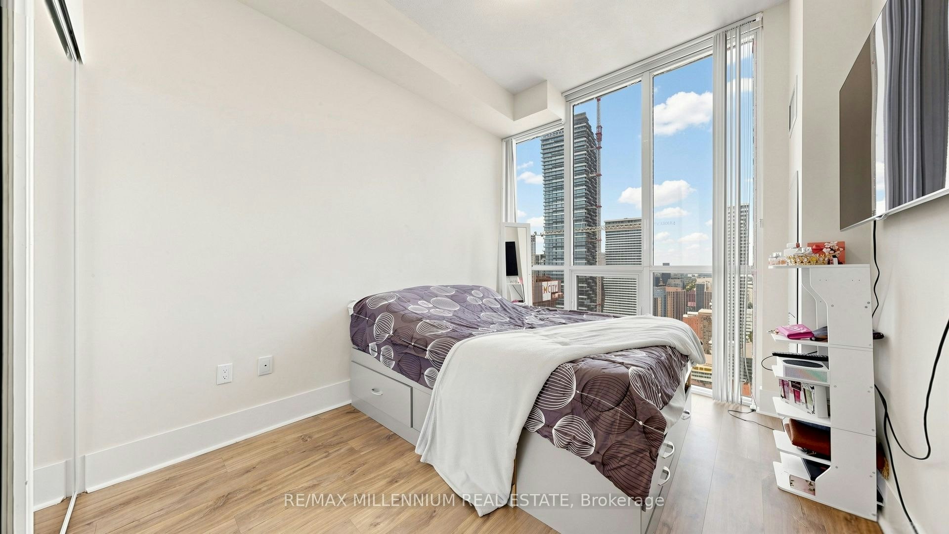 4606-3975 Grand Park Drive, Mississauga, ON, L5B 4M6 - 4