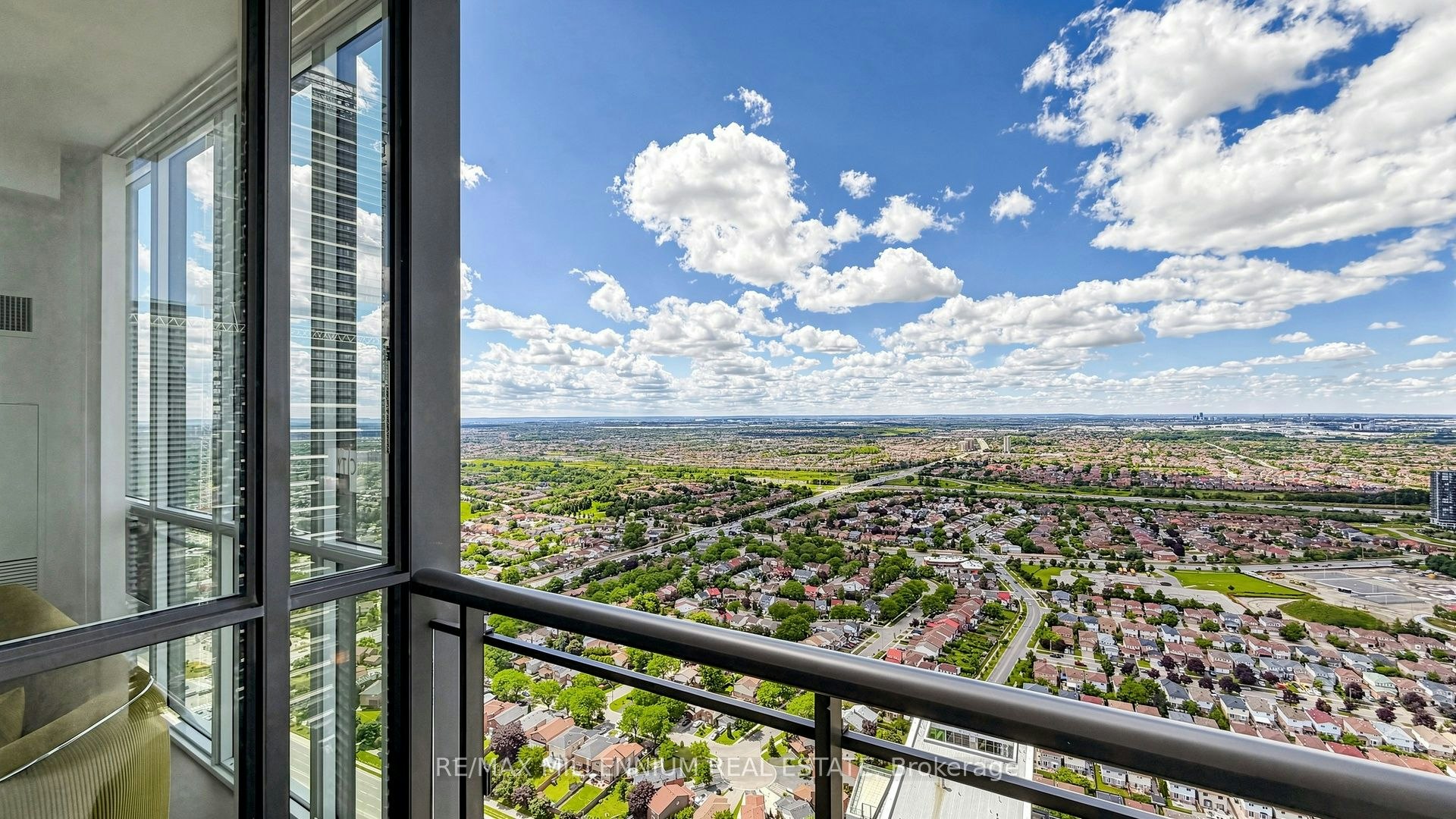 4606-3975 Grand Park Drive, Mississauga, ON, L5B 4M6 - 30