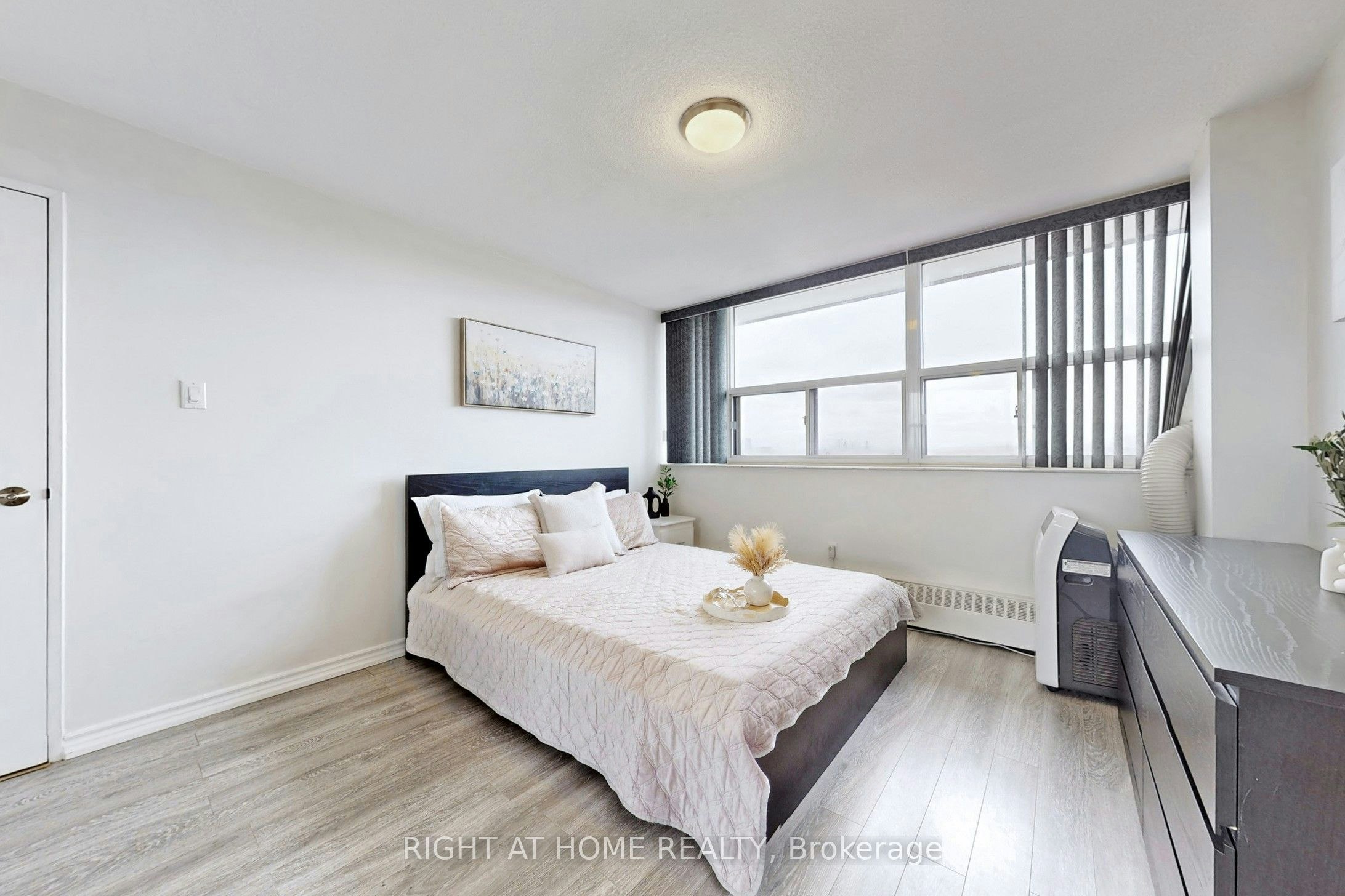 812-3501 Glen Erin Drive, Mississauga, ON, L5L 2E9 - 13
