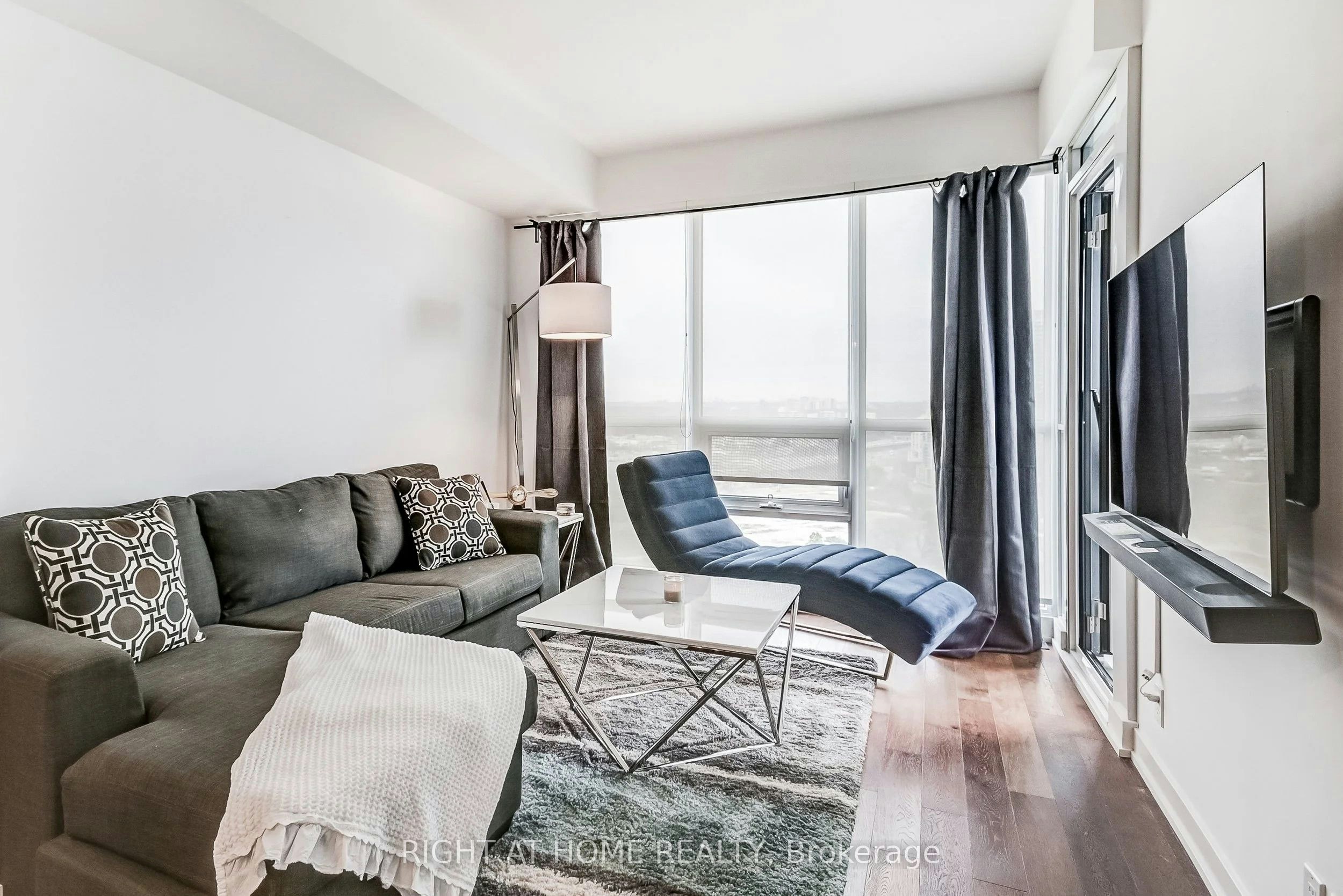 2710-2212 Lake Shore Boulevard W, Toronto, ON, M8V 0C2