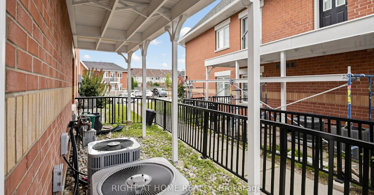 801-1701 Lampman Avenue, Burlington, ON, L7L 6R7 - 42