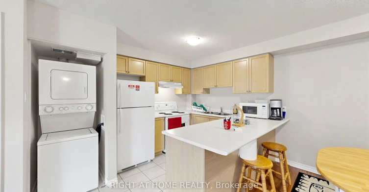 801-1701 Lampman Avenue, Burlington, ON, L7L 6R7 - 15