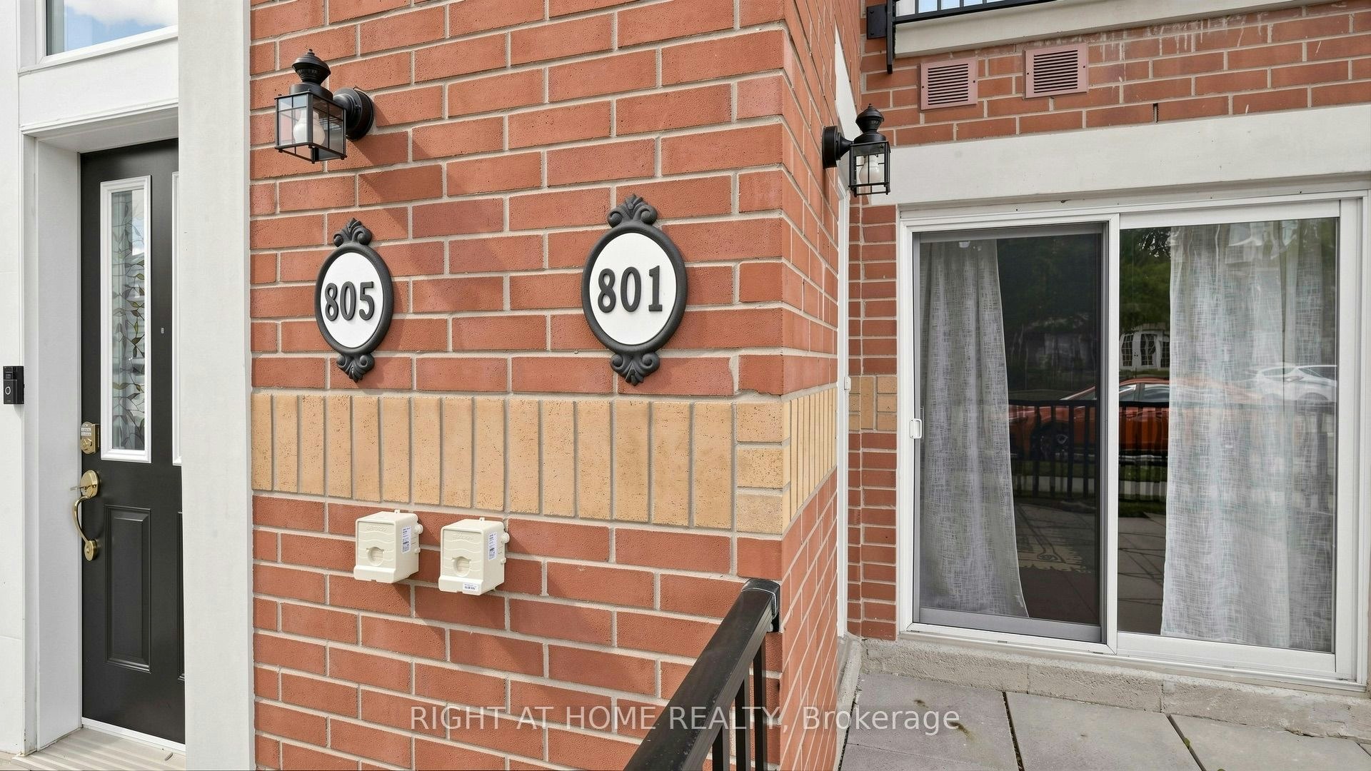 801-1701 Lampman Avenue, Burlington, ON, L7L 6R7 - 5
