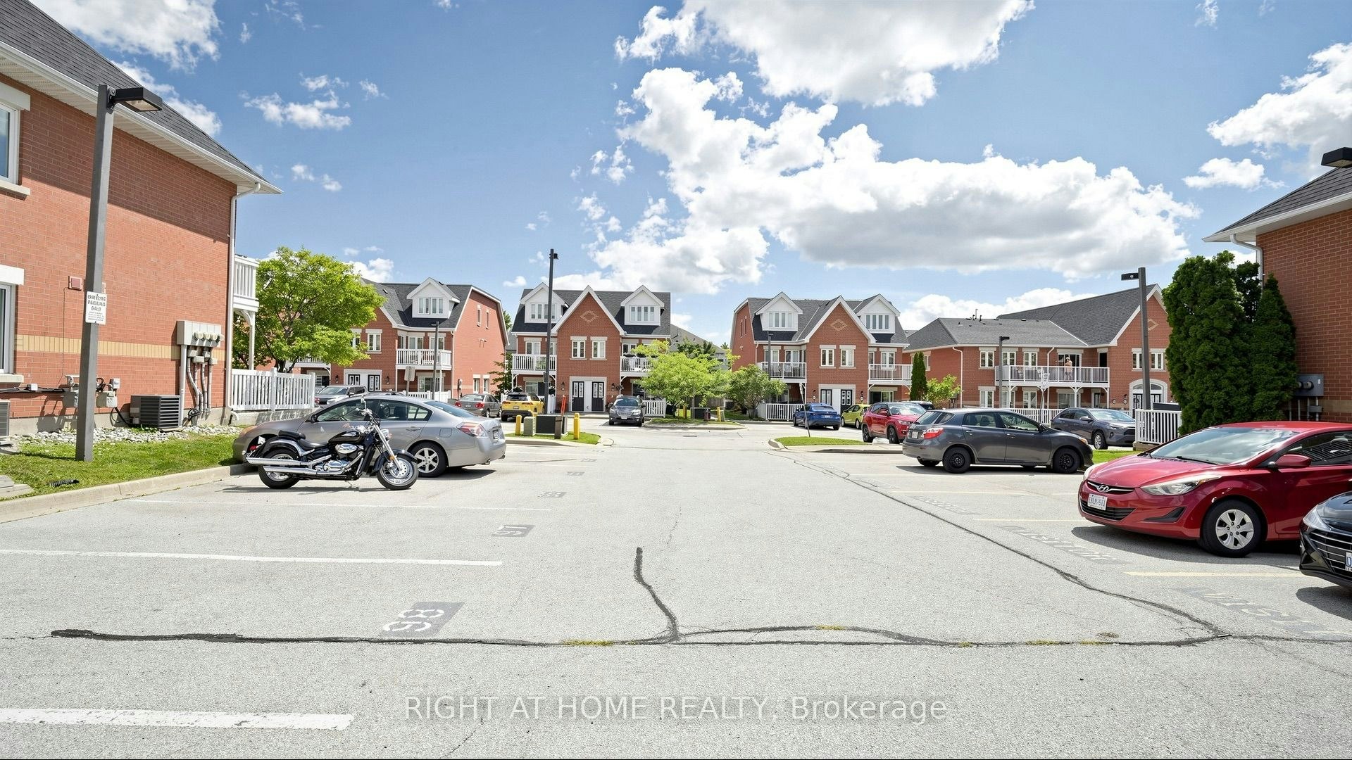 801-1701 Lampman Avenue, Burlington, ON, L7L 6R7 - 46