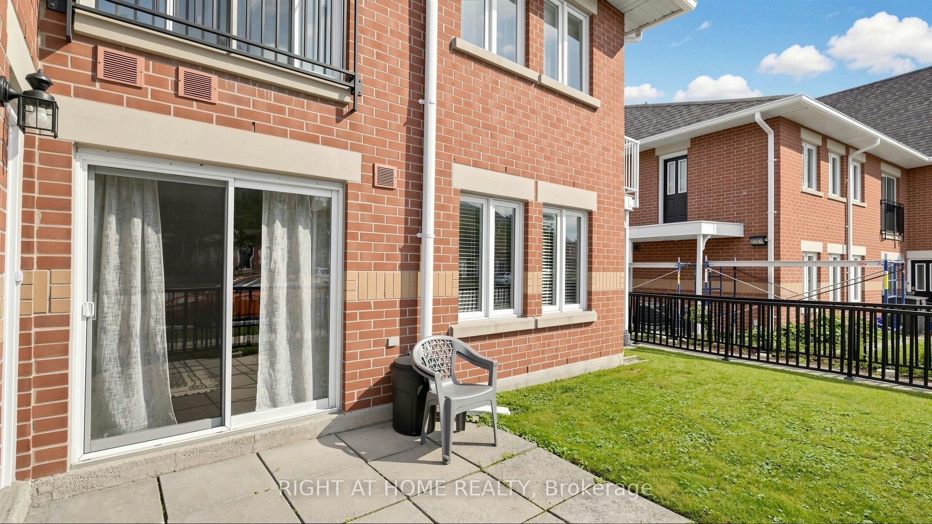 801-1701 Lampman Avenue, Burlington, ON, L7L 6R7 - 38