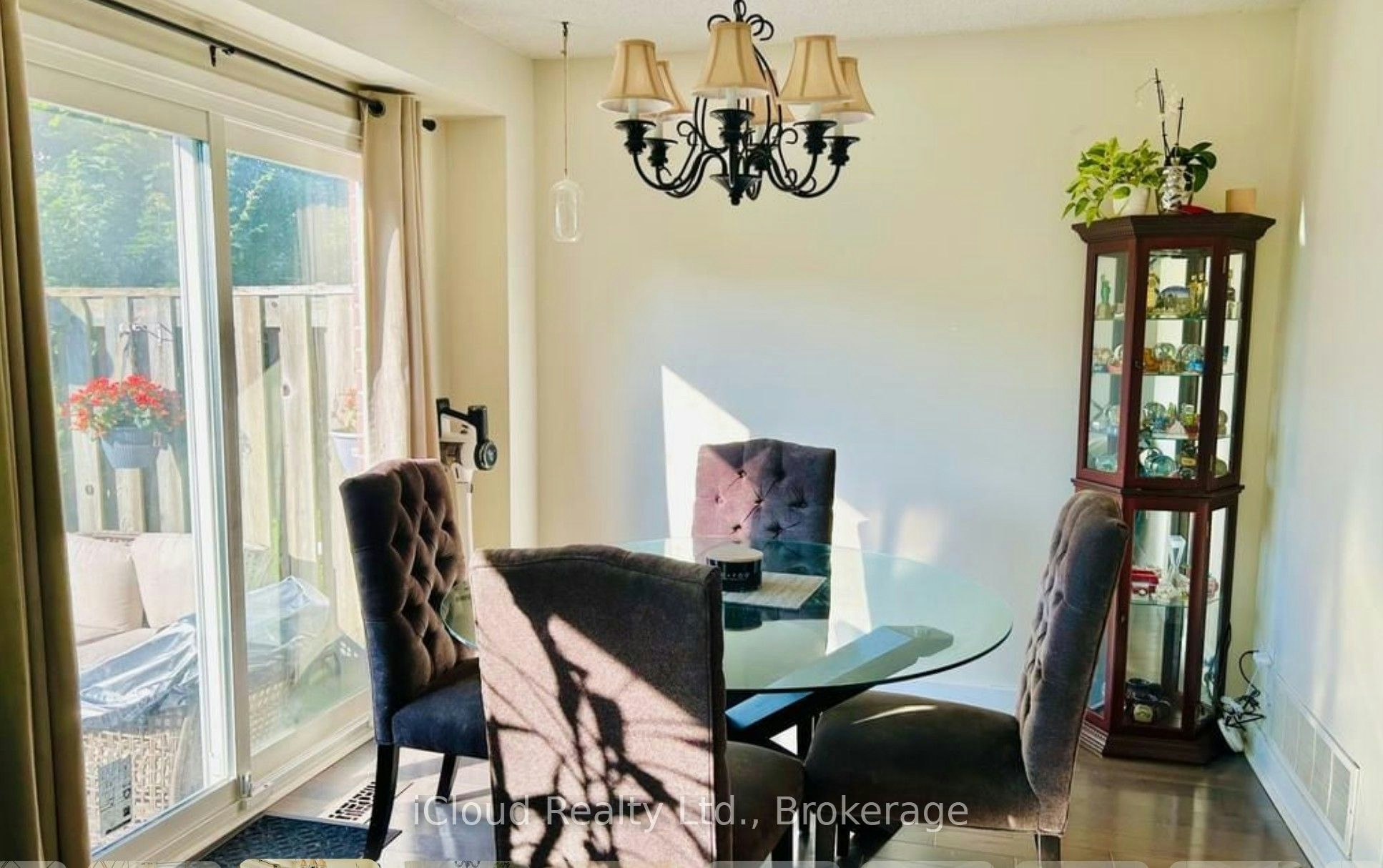 59-3125 Fifth Line W, Mississauga, ON, L5L 3S8 - 4