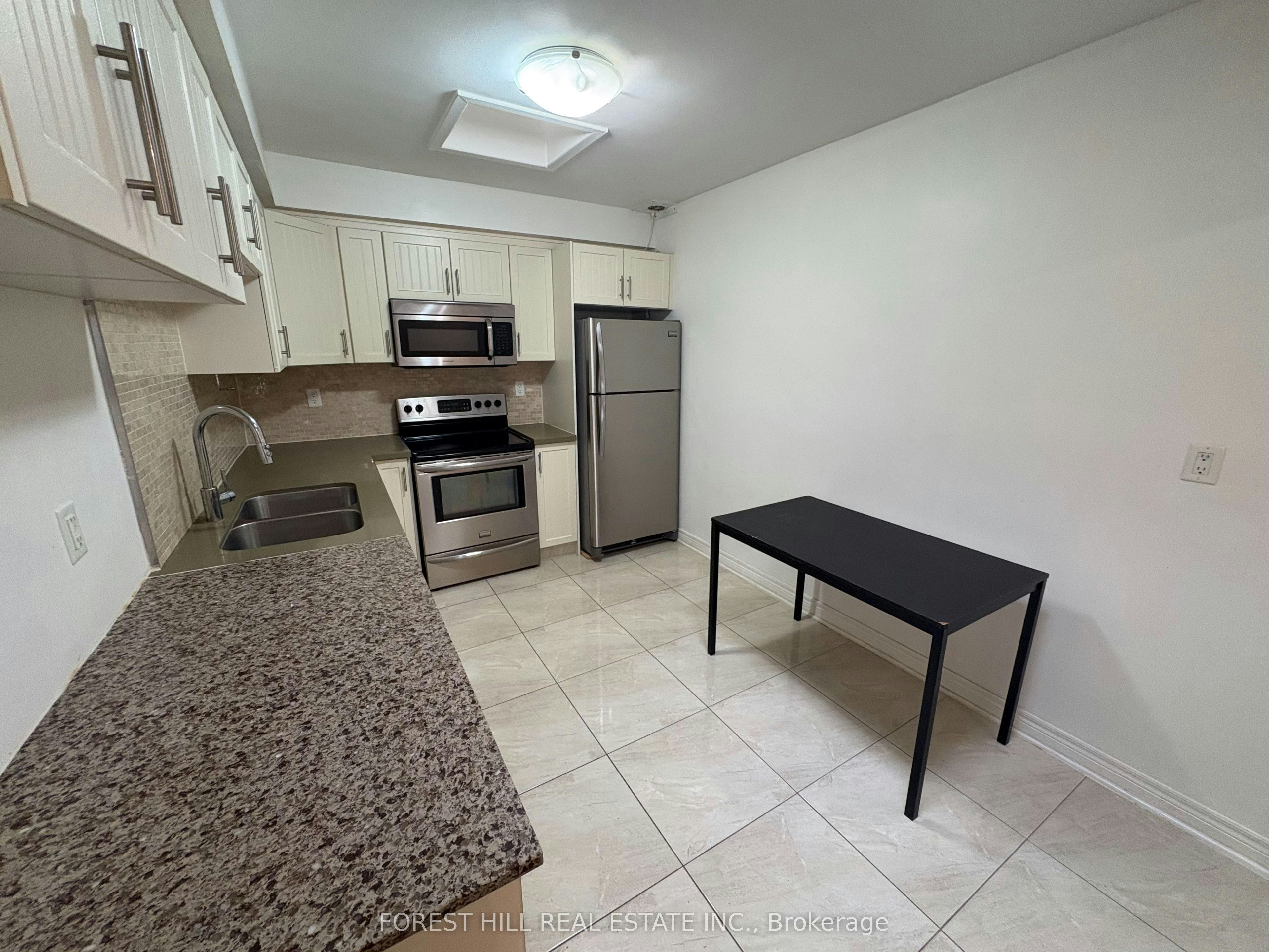 1-341 Lakeshore Road E, Oakville, ON, L6J 1J4 - 7