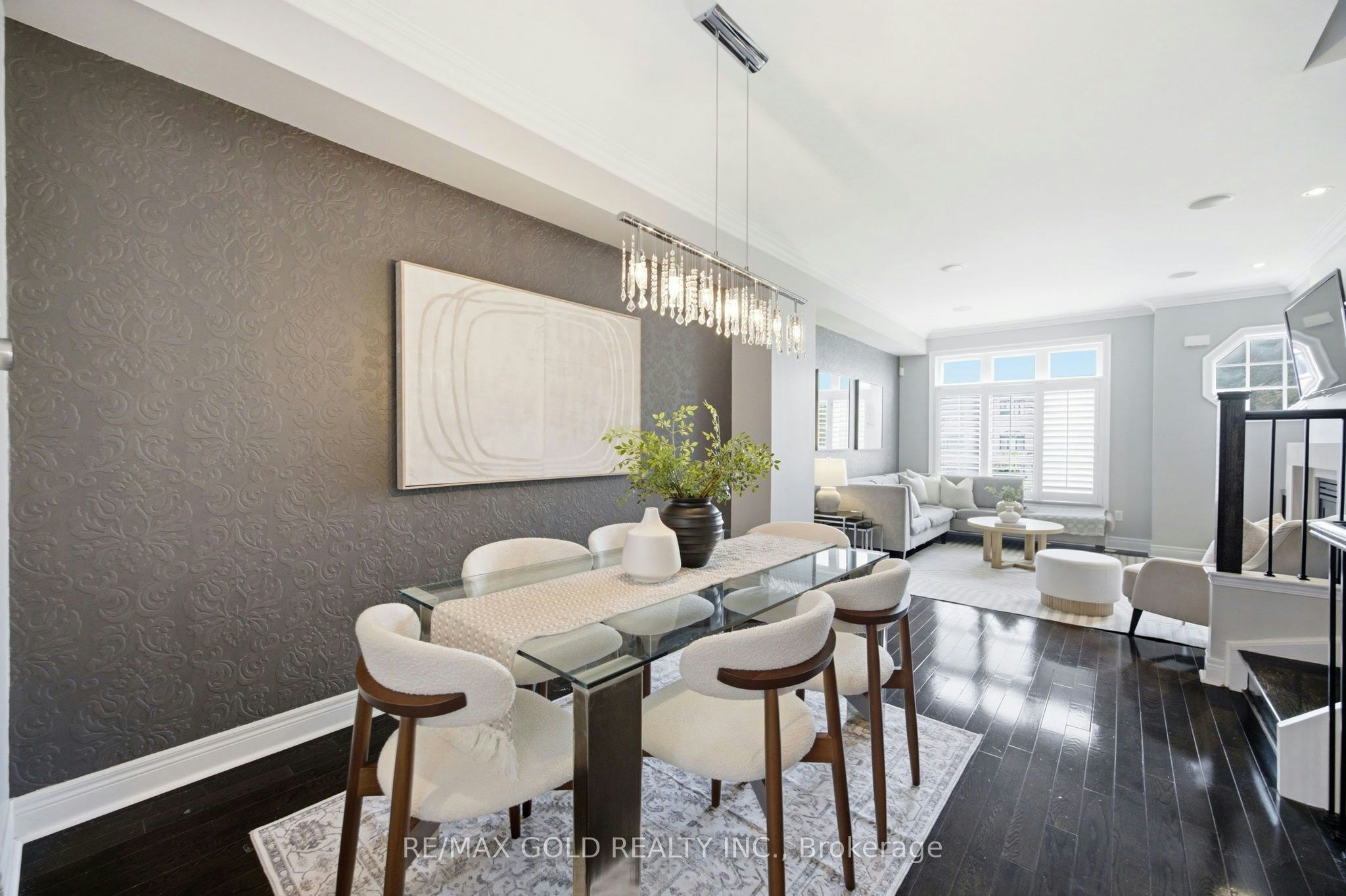 71 Cormier Heights, Toronto, ON, M8Z 0B6