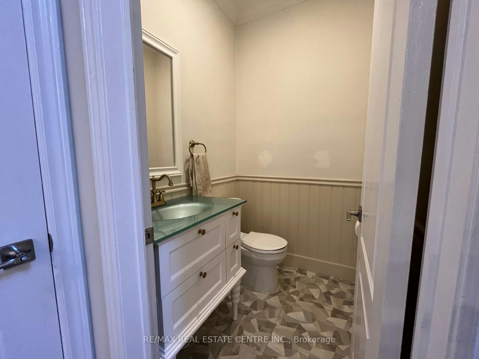 3570 Fountain Park Avenue, Mississauga, ON, L5M 7G1 - 27